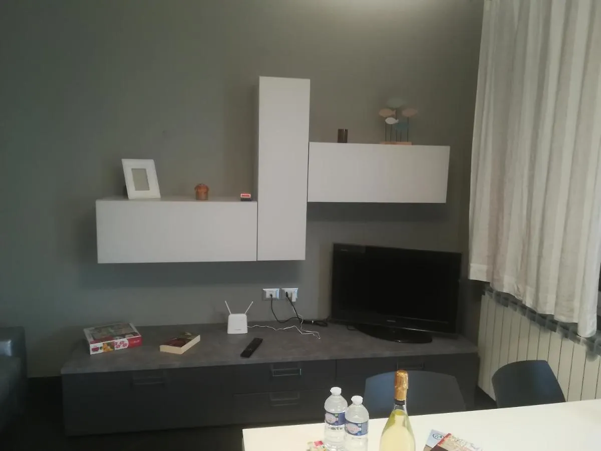 Appartamento La Casa di Ubaldo San Lorenzo al Mare 0*,  Italia