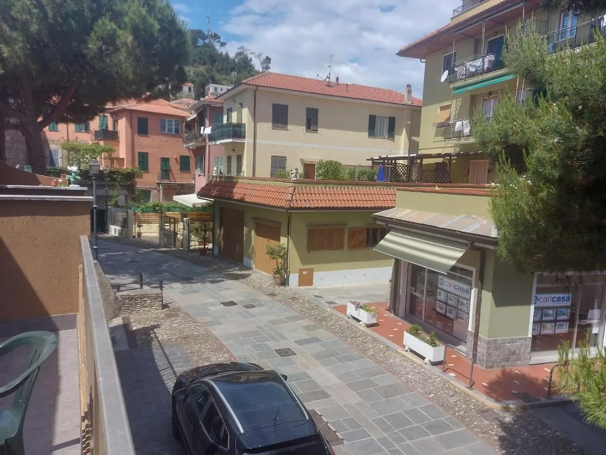 Appartamento La Casa di Ubaldo San Lorenzo al Mare 0*,  Italia